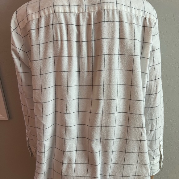 Madewell blouse - Picture 6 of 8